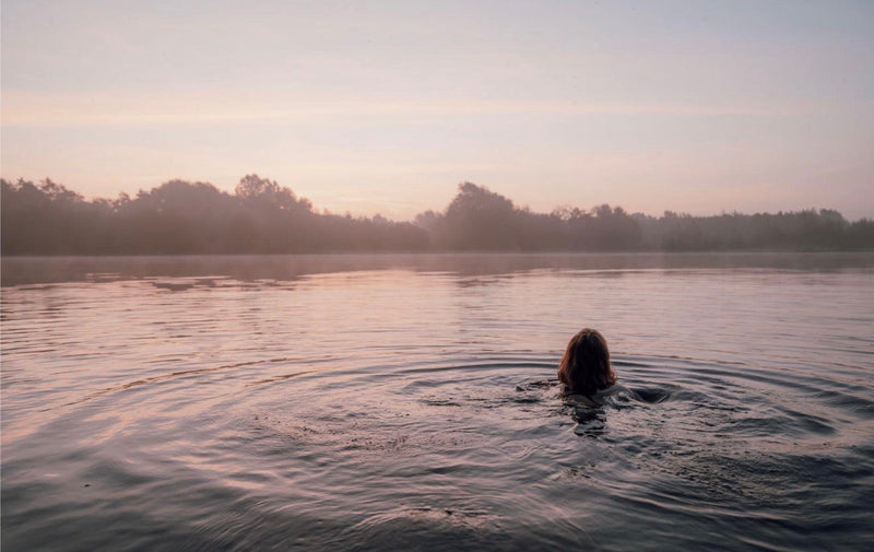 The Morning Swim Ritual: Why Everyone Suddenly Wants a Slower Life